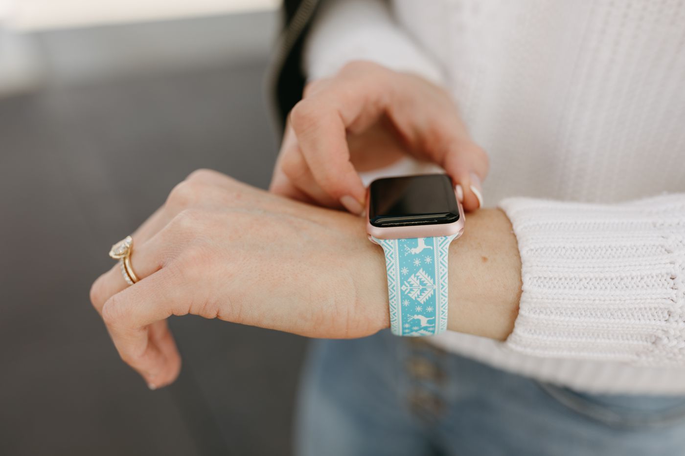 Blue Snowflake Apple Watch Band