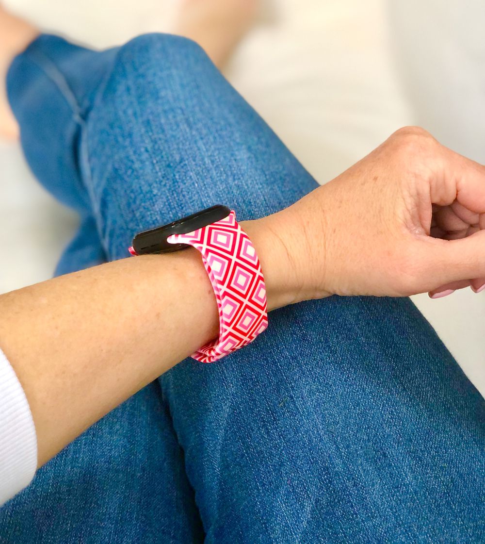 Red and Pink Geometric Apple Watch Band
